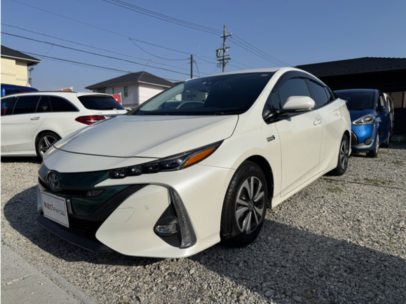 PRIUS PHV