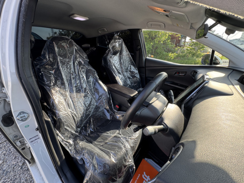 PRIUS PHV