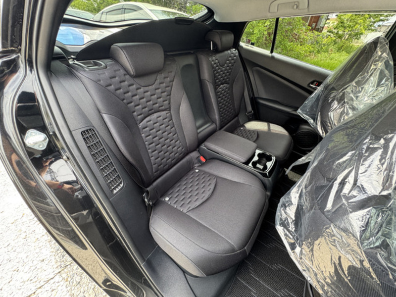 PRIUS PHV