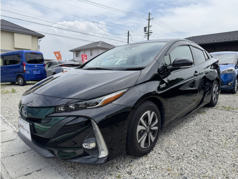 PRIUS PHV