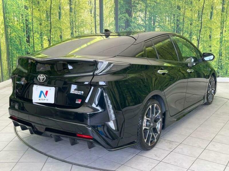 PRIUS PHV