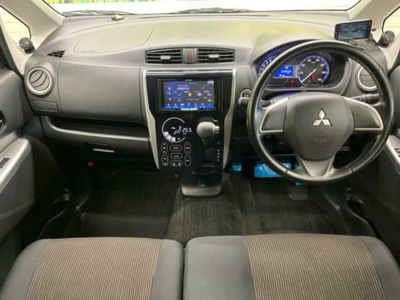 EK CUSTOM