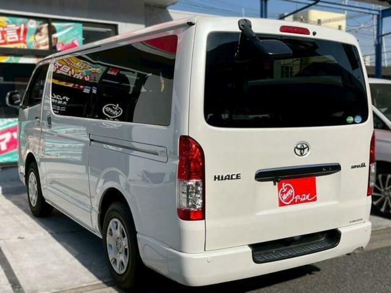 HIACE VAN