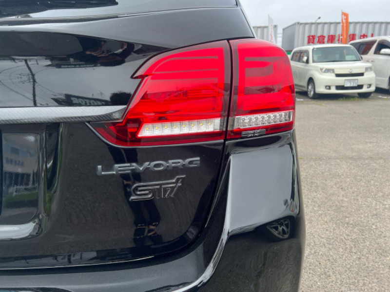 LEVORG-9