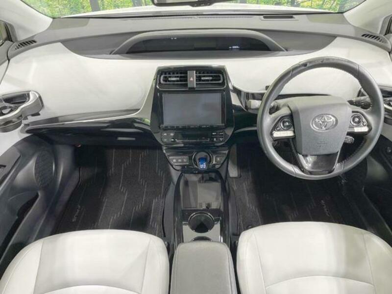 PRIUS-1