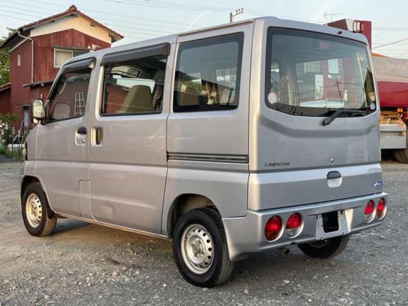 MINICAB VAN