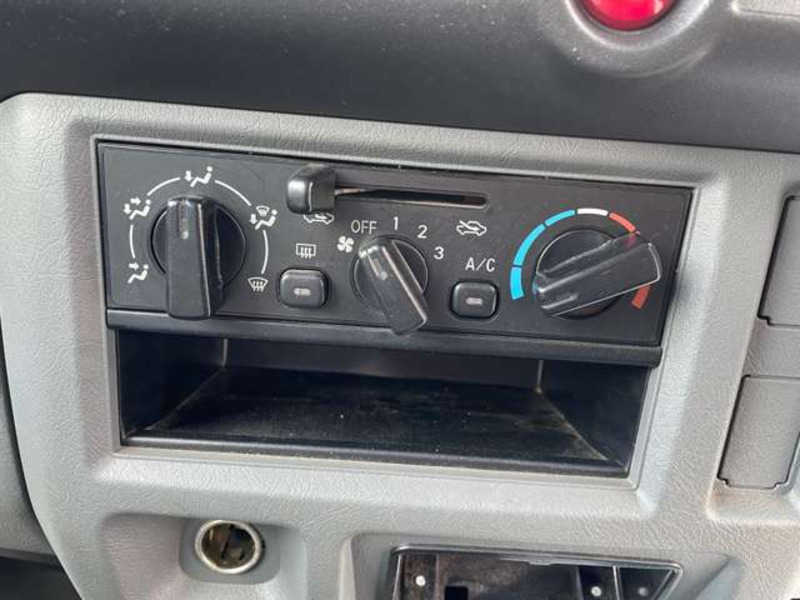 MINICAB VAN