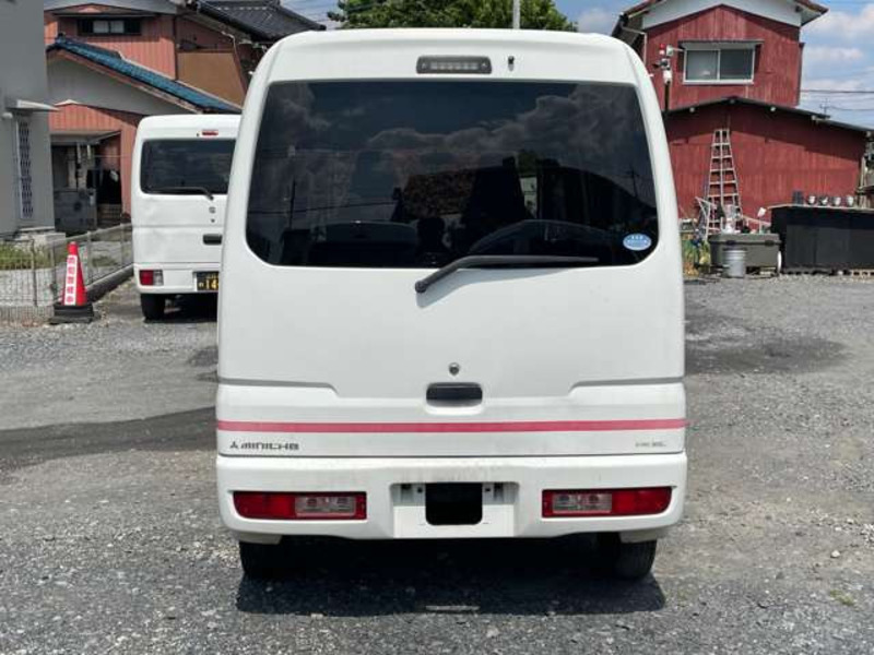 MINICAB VAN