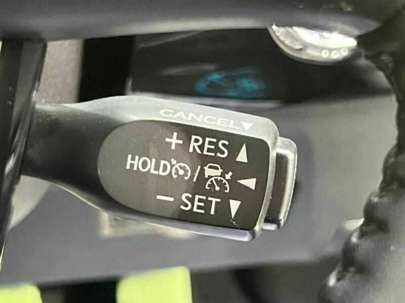 PRIUS-6