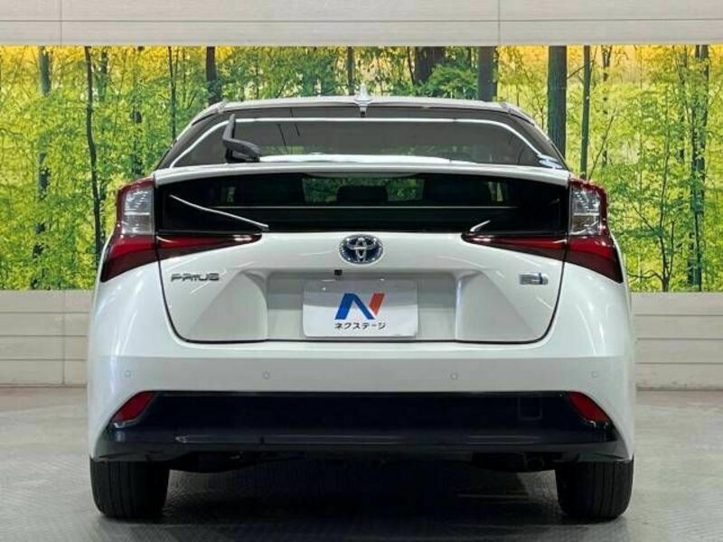 PRIUS-14