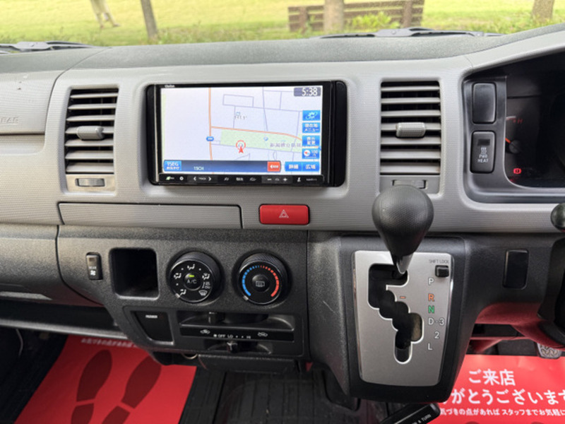 HIACE VAN