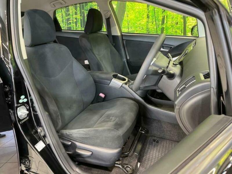PRIUS-7