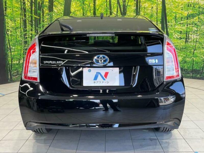 PRIUS-14