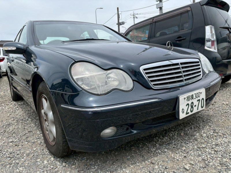 MERCEDES-BENZ C-CLASS