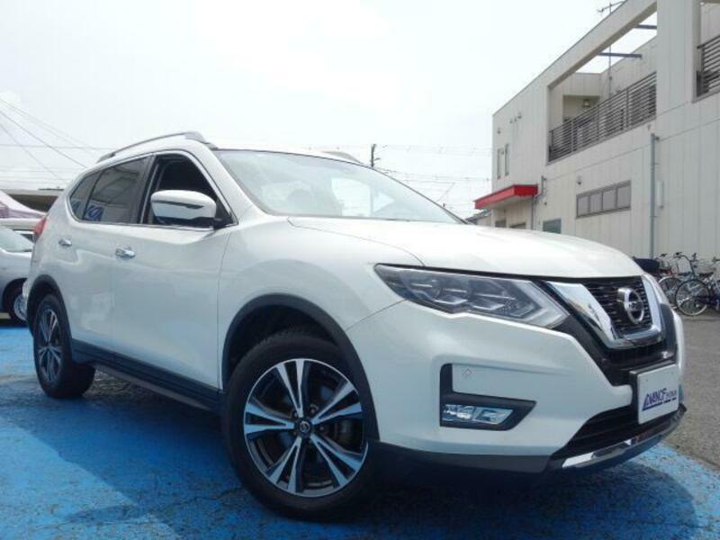 X-TRAIL