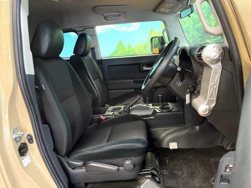 FJ CRUISER
