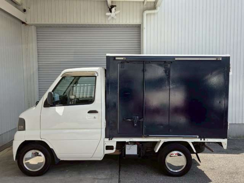 MINICAB TRUCK