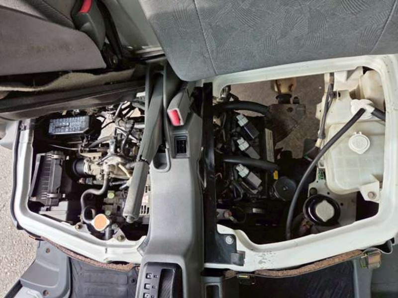 MINICAB TRUCK
