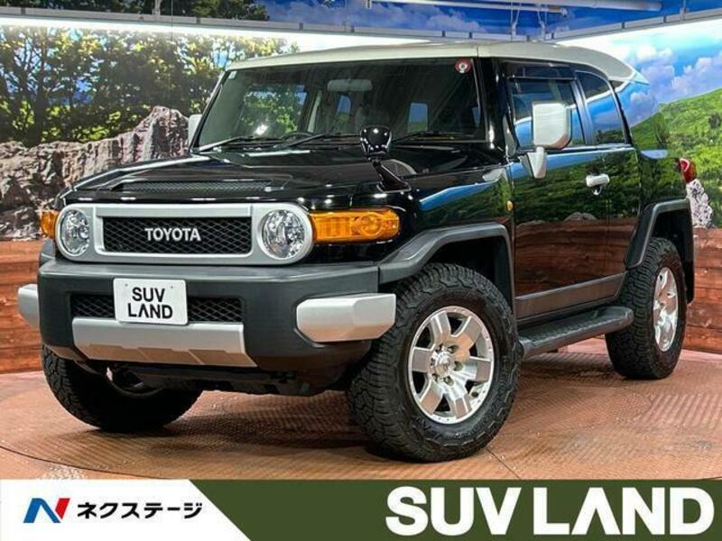 TOYOTA FJ CRUISER