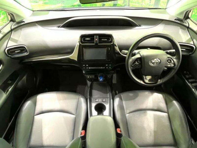 PRIUS-1