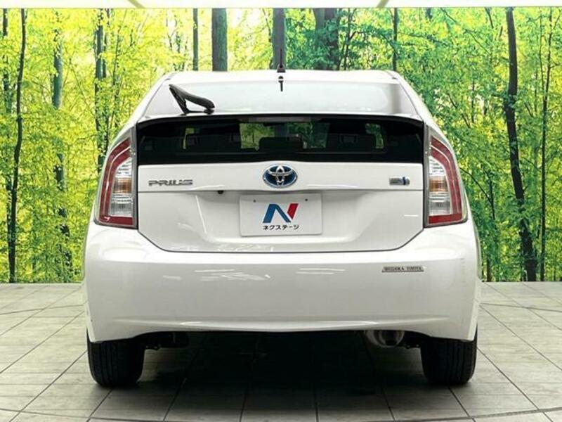 PRIUS-15