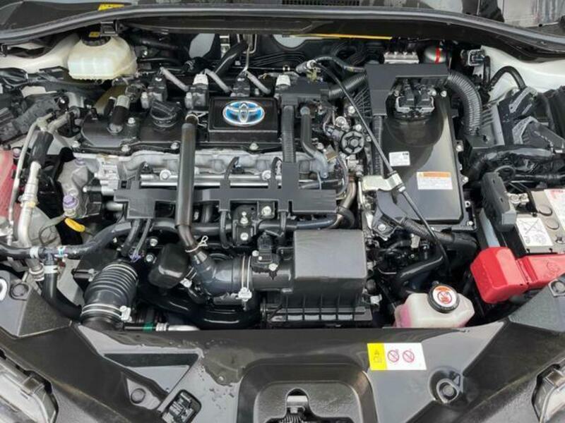C-HR-17