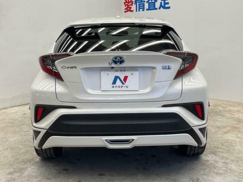 C-HR-14