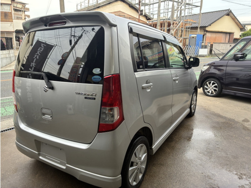 WAGON R