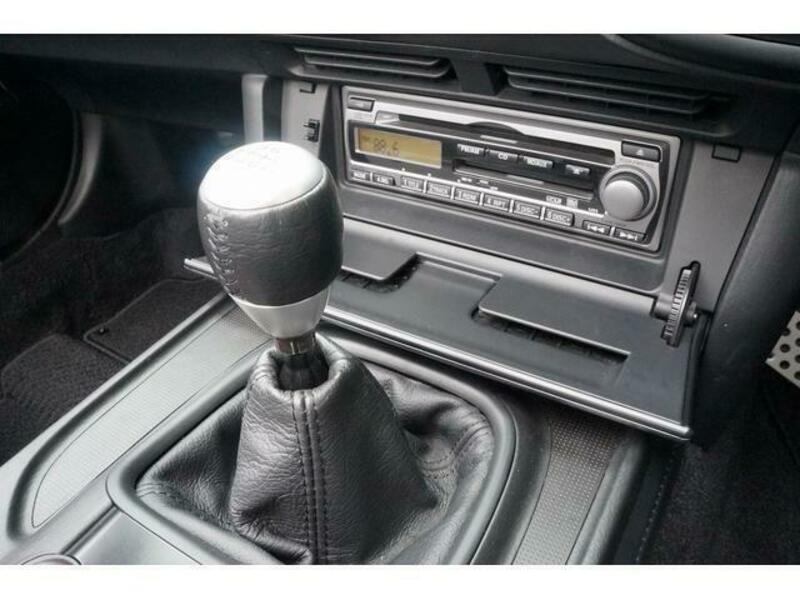 S2000