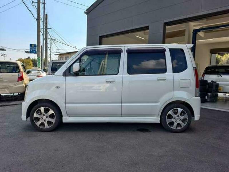 WAGON R