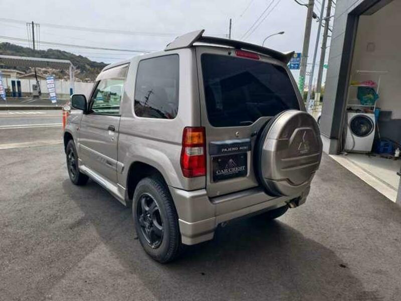 PAJERO MINI