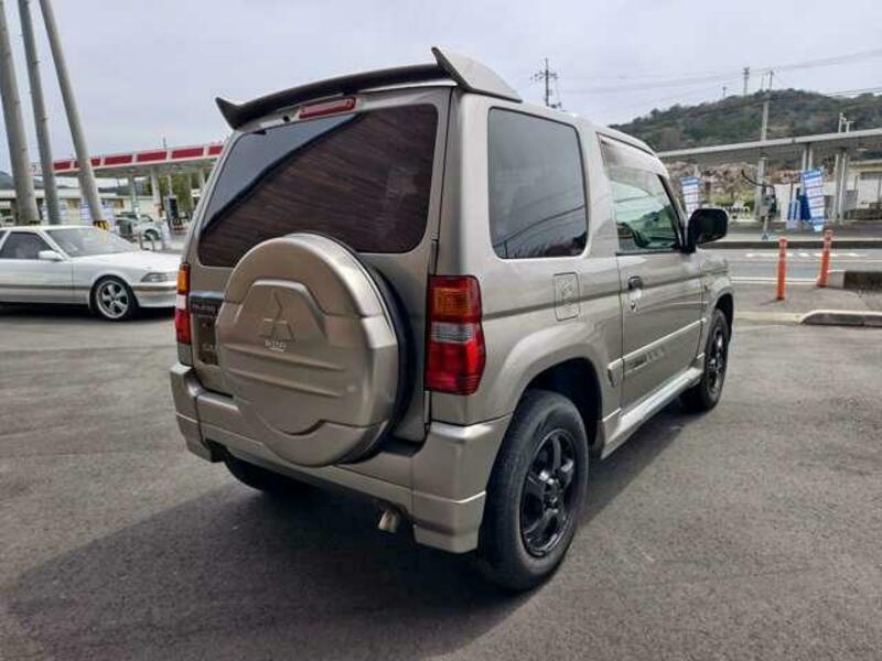 PAJERO MINI