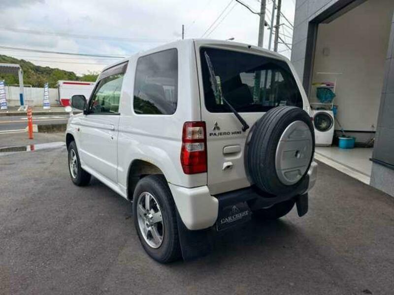 PAJERO MINI