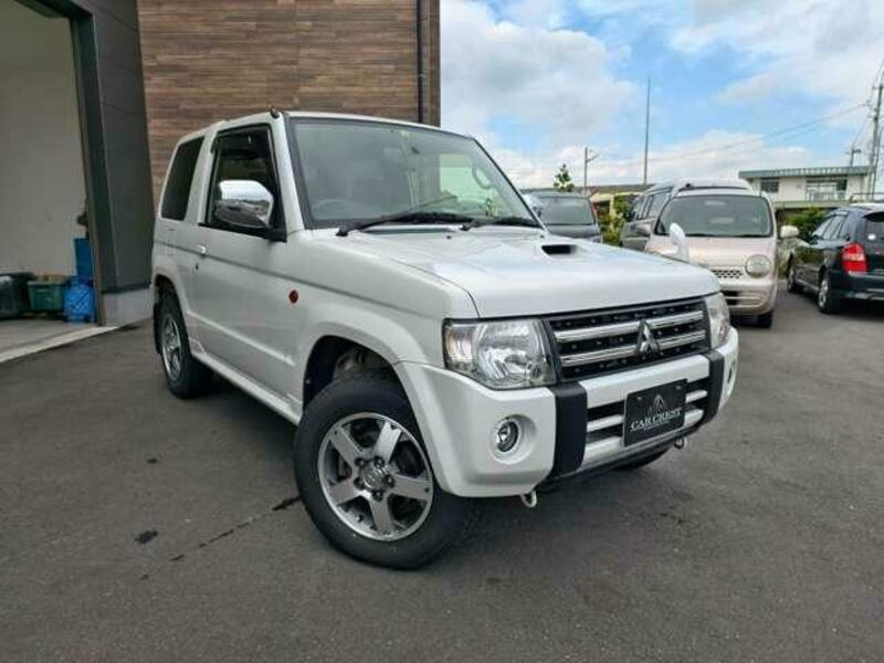 PAJERO MINI