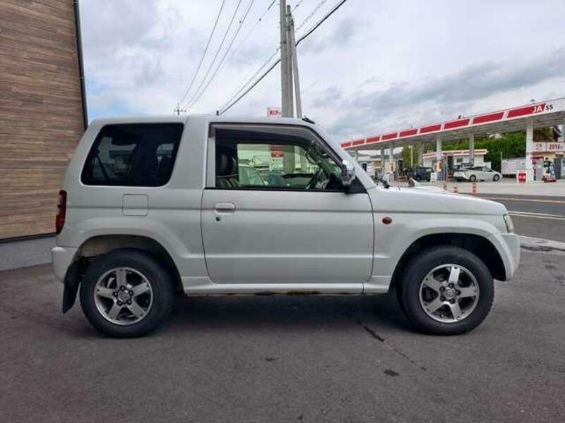 PAJERO MINI