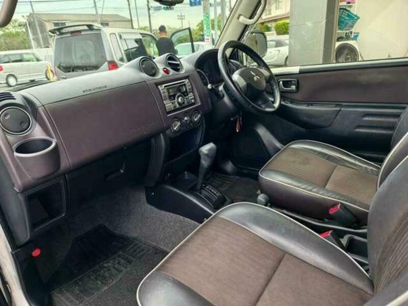 PAJERO MINI