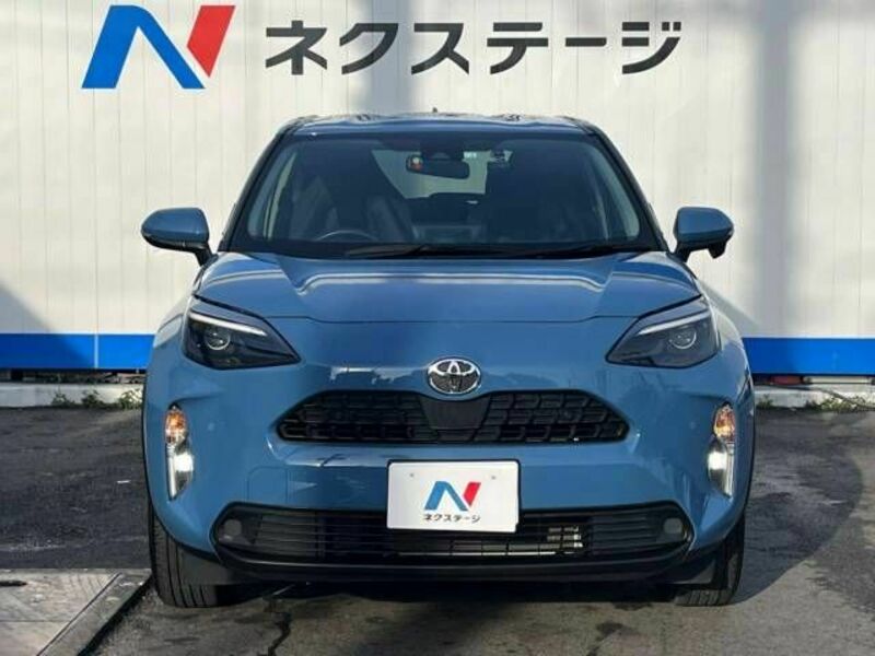YARIS CROSS