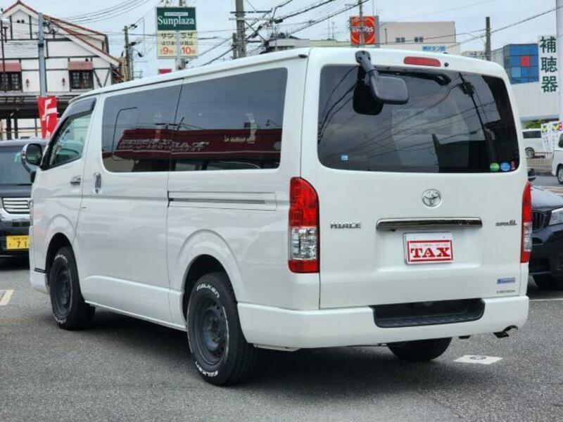 HIACE VAN