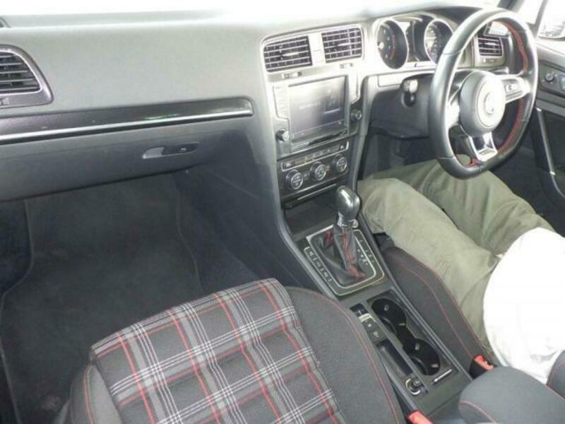 GOLF GTI