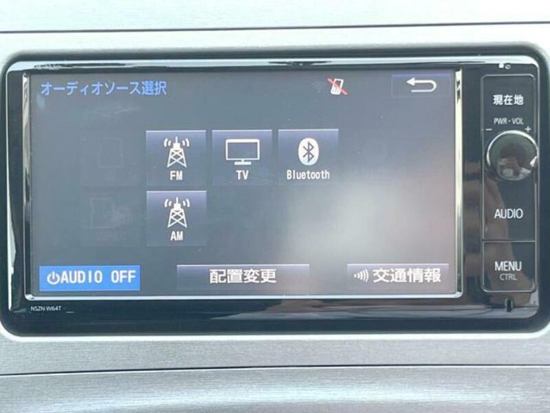 PRIUS-17