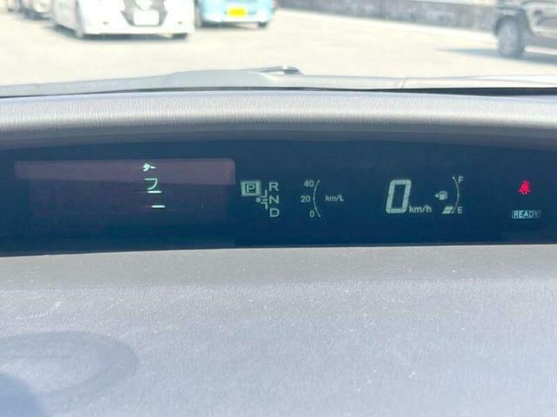 PRIUS-9