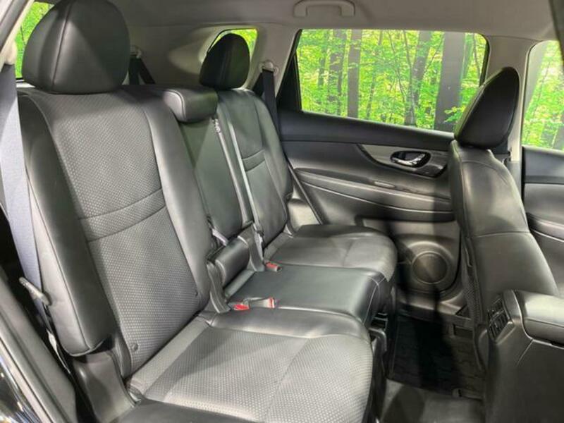 X-TRAIL-8