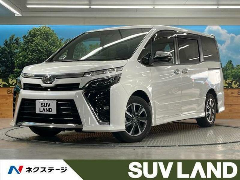 TOYOTA　VOXY