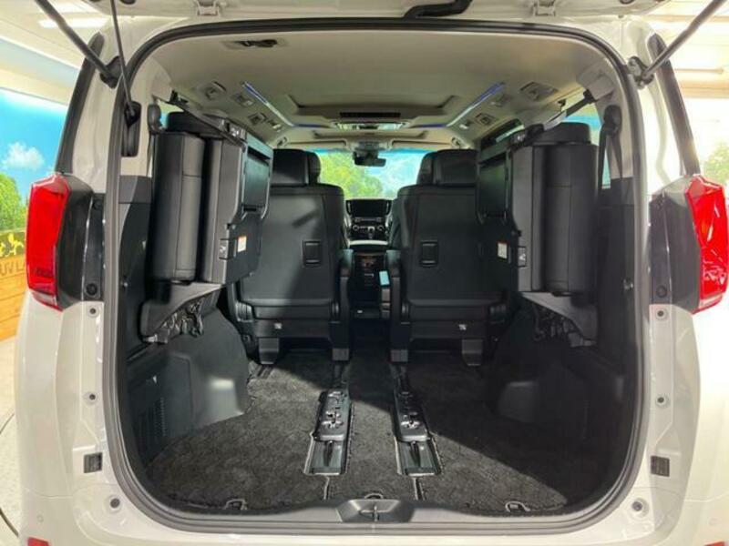 ALPHARD-9