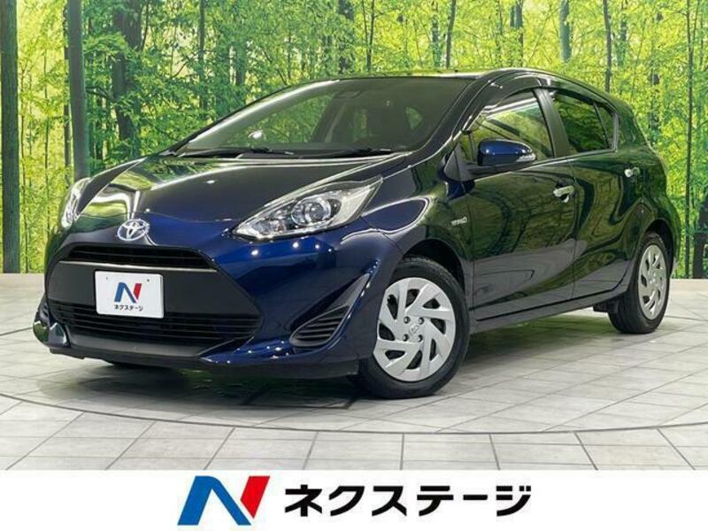 TOYOTA　AQUA