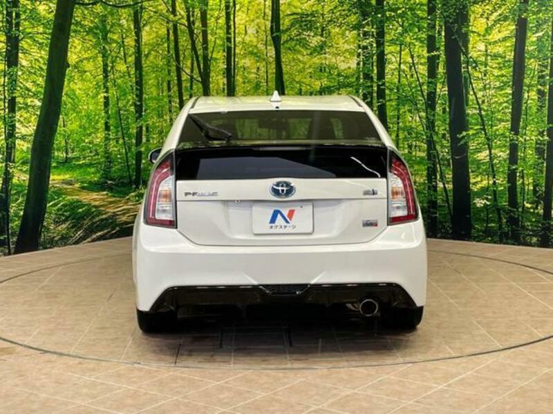 PRIUS-14