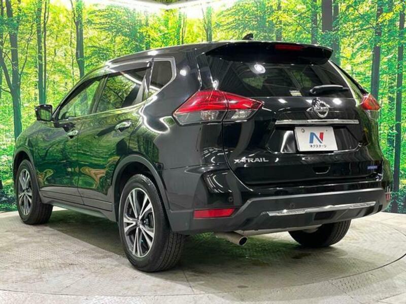 X-TRAIL-17