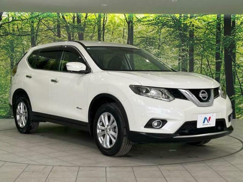 X-TRAIL