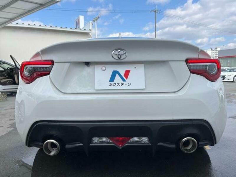 86