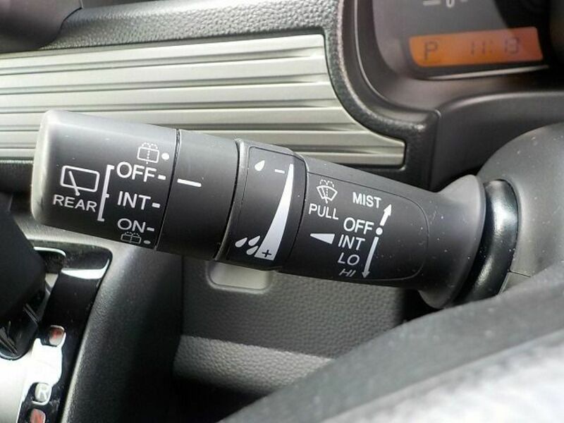 N-VAN-12